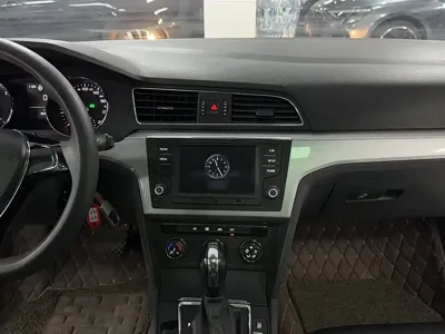 Volkswagen Lamando