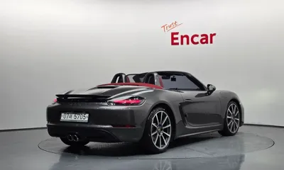 Porsche 718