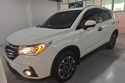 GAC Trumpchi GS4