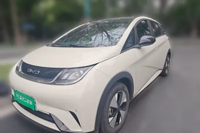 BYD Dolphin