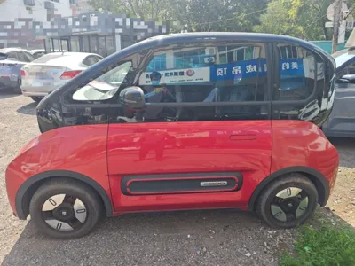 Baojun E300