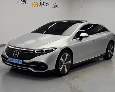 Mercedes-Benz EQS
