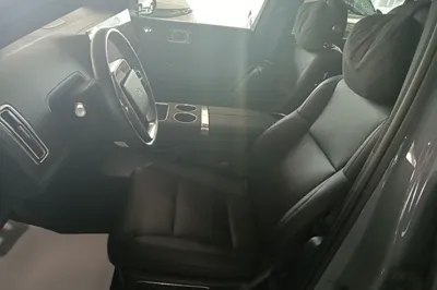 Li Auto L8