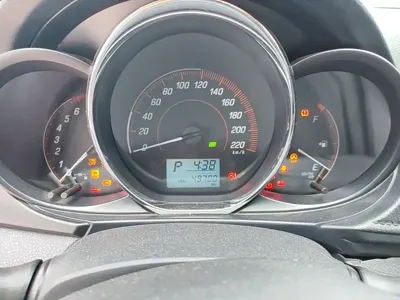 Toyota Yaris L