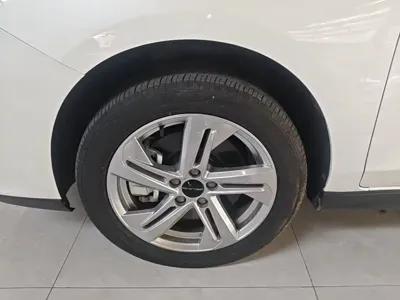 BAIC EU5