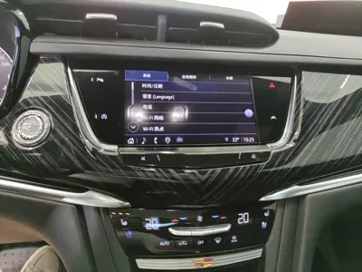 Cadillac XT6