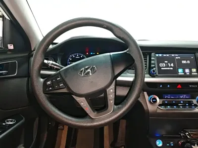 Hyundai Mistra