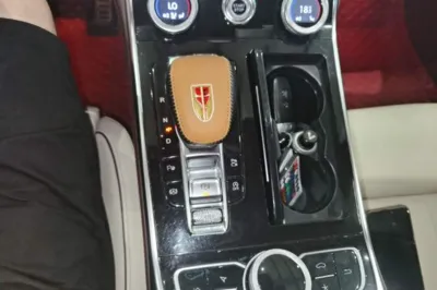 Hongqi H9