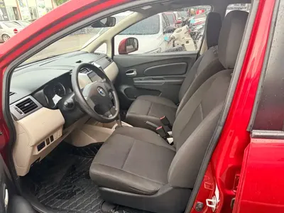 Venucia R50