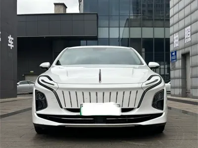 Hongqi Hongqi E-QM5