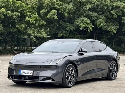 Lynk & Co Z10
