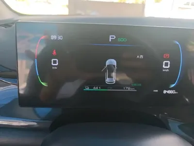 BYD e2