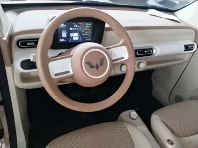 Wuling MINIEV