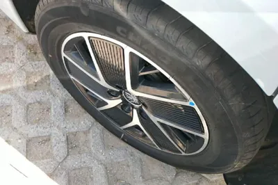BYD Qin L