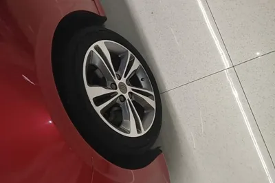 Geely Auto Binray