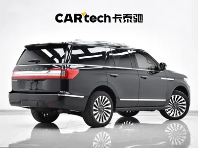 Lincoln Navigator