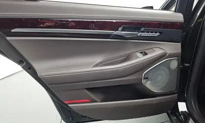 Genesis EQ900