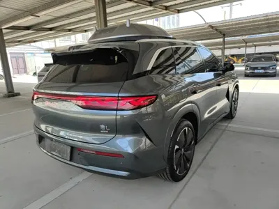 BYD 唐L