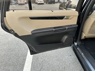 Mercedes-Benz R-Class
