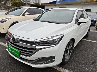 BAIC U7