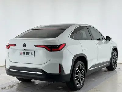 Nio EC6