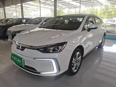 BAIC EU5