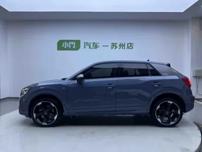 Audi Q2L