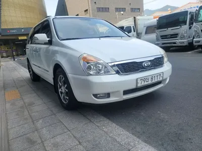 Kia Canival