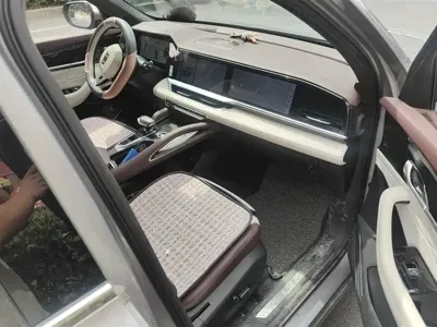 Geely Xingyue L