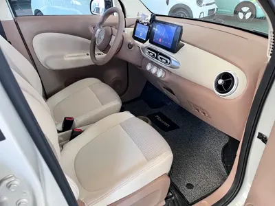 Wuling MINIEV