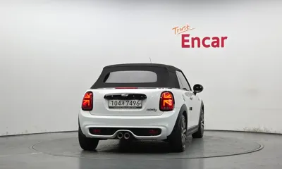 MINI Cooper Convertible