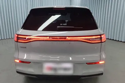Geely Galaxy E5