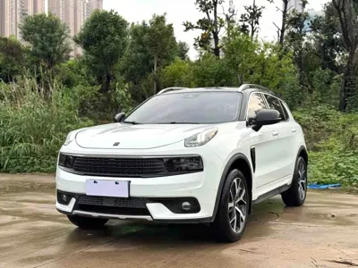Lynk & Co 01