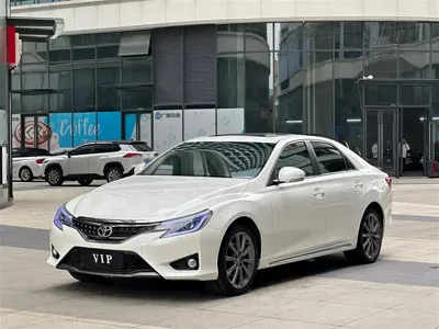Toyota Reiz