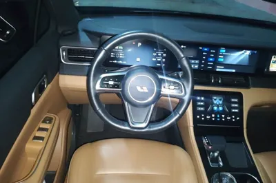 Li Auto ONE