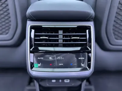 Geely Xingyue L