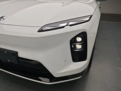 Nio EC6