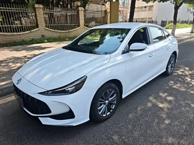 MG MG5