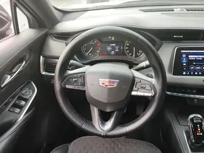 Cadillac XT4