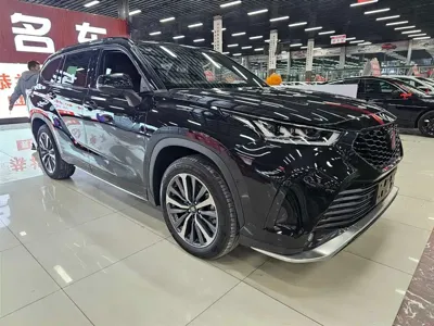Toyota Crown Kluger