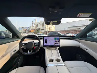 Xiaomi 小米YU7