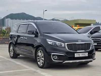 Kia Canival
