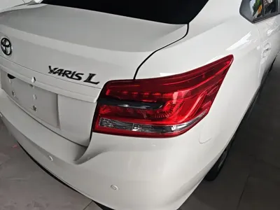 Toyota Yaris L