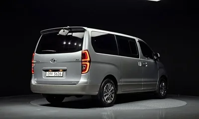 Hyundai Starex