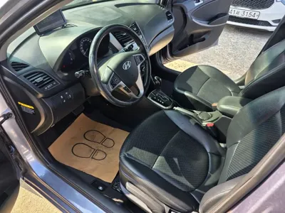 Hyundai Accent