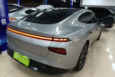 Xpeng P7