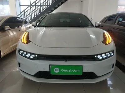 Zeekr 001