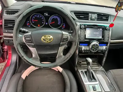 Toyota Reiz