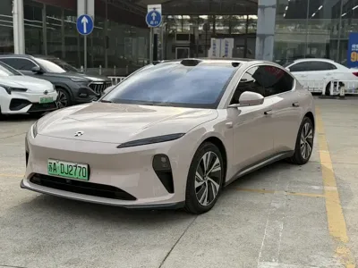 Nio ET5