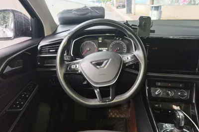Jetta VS5